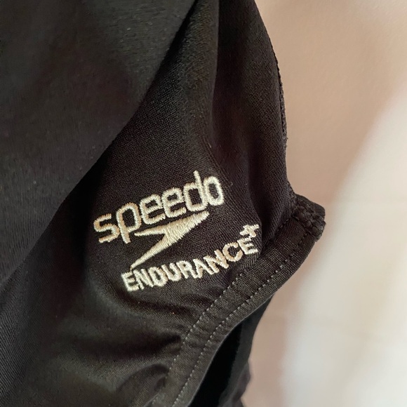 ￼Speedo Endurance - Picture 3 of 6